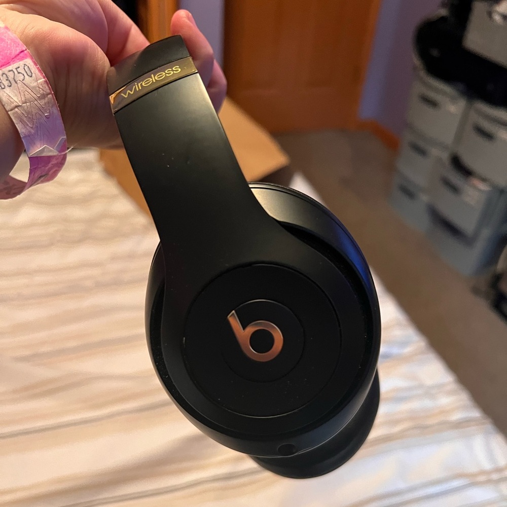 Beats studio